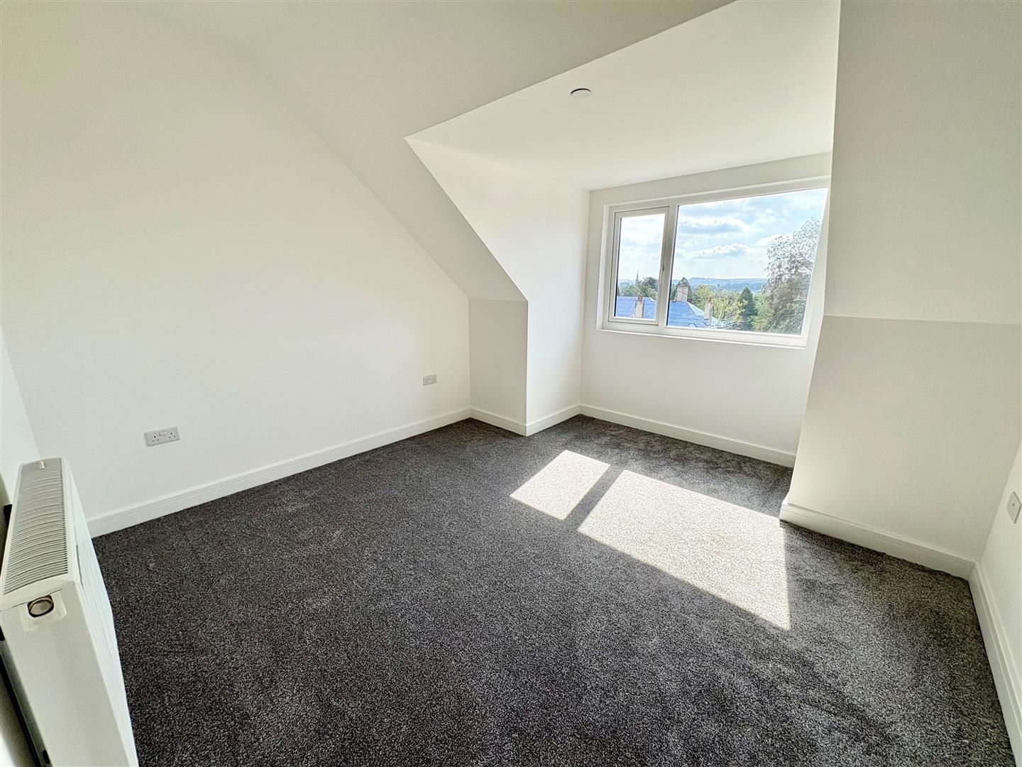Coed Parc Rise, Bridgend County Borough, CF31 4FJ 4